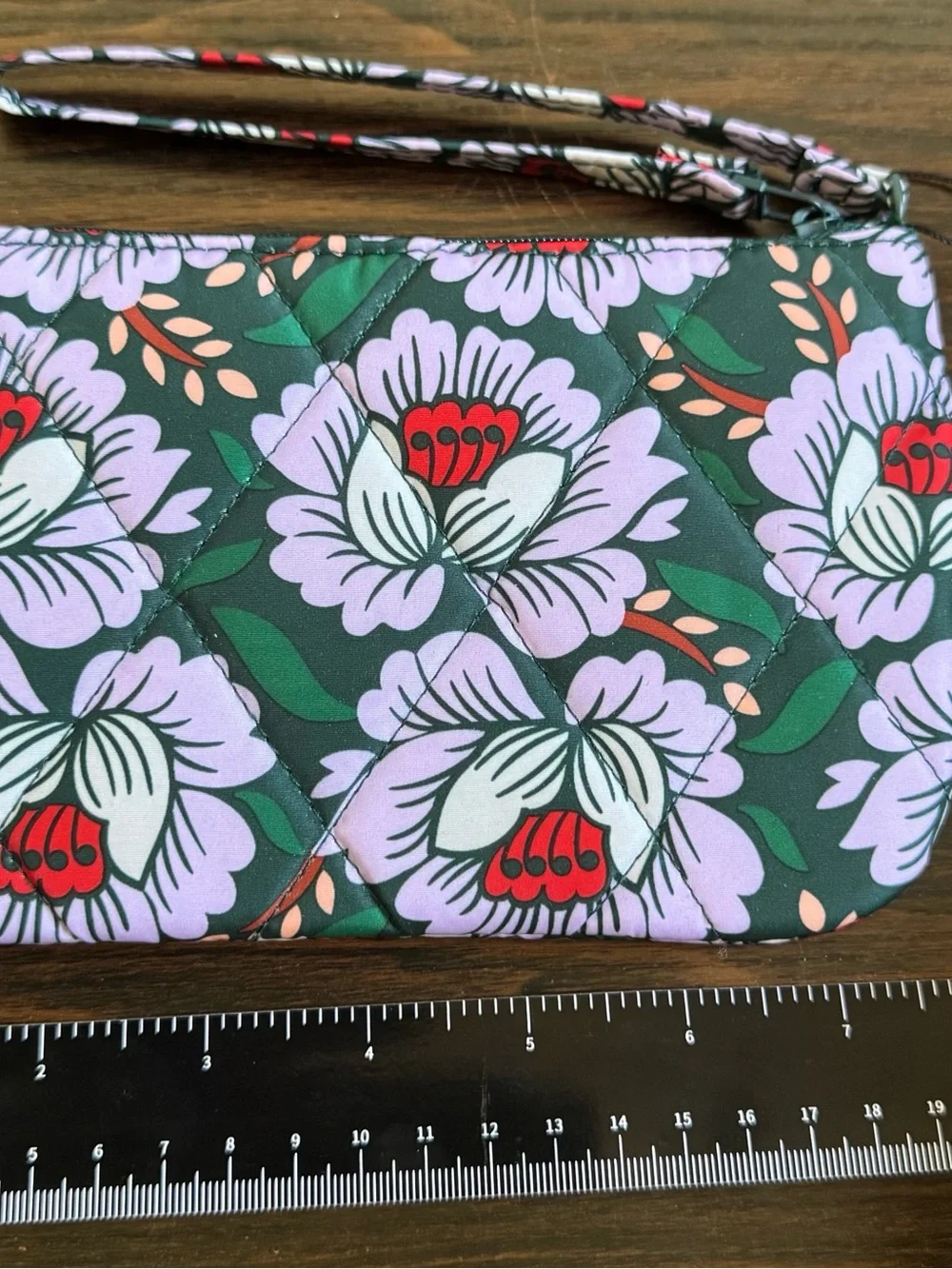 Vera Bradley slip zip check